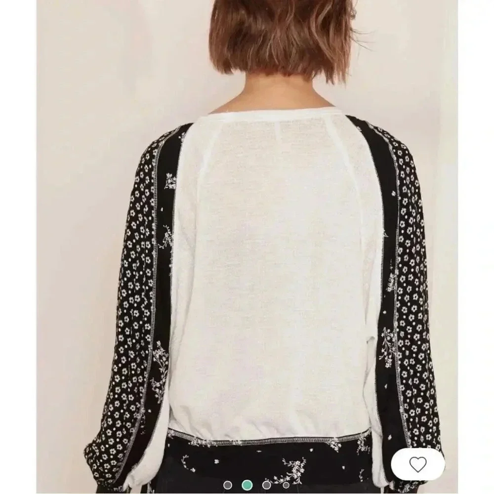 Auxton Black & White V-Neck Mixed-Print Puff-Sleeve Top EUC